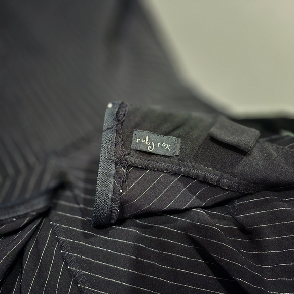 🆑️ Ruby Rox Pin Striped Dress | Black Red Rose Detail Prom 13 - Picture 14 of 16